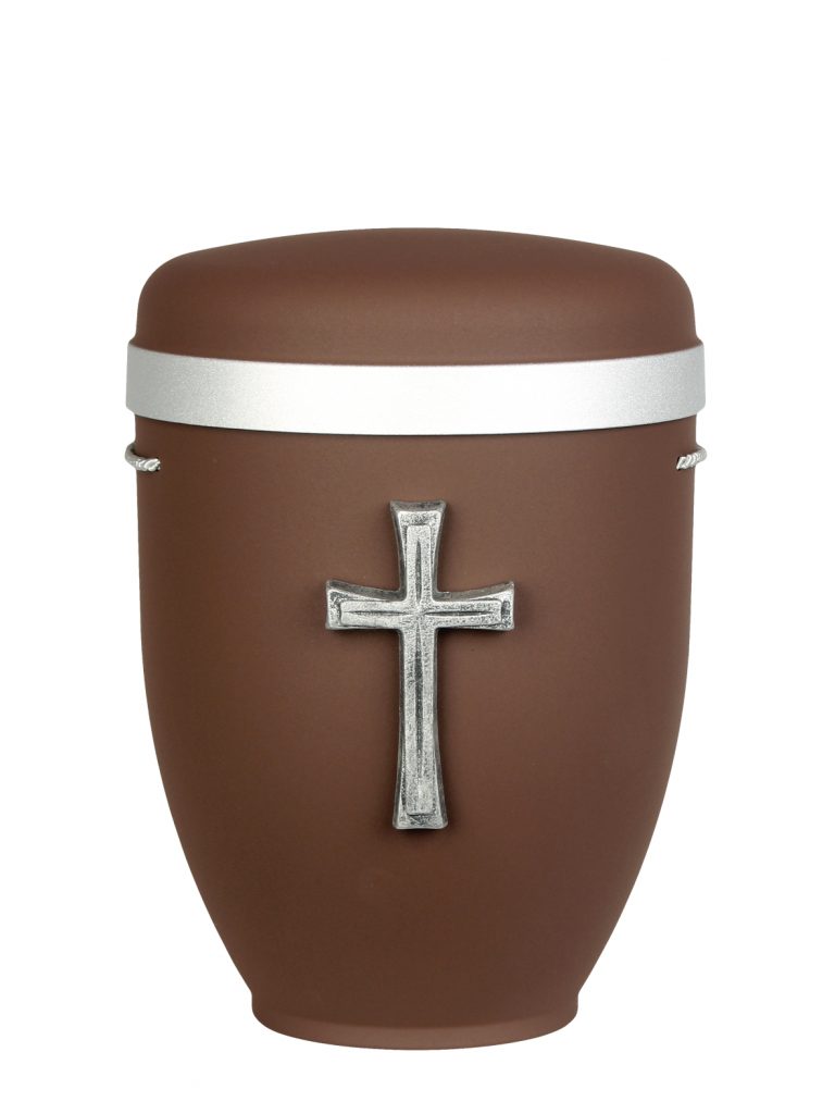 Naturfaserurne, matt mocca, Silberrand breit mit aufgesetztem Emblem „Dekor-Emblem Kreuz“ in Silber
