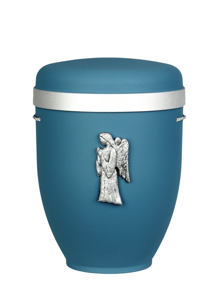 Naturfaserurne, matt polarblau, Silberrand breit mit aufgesetztem Emblem „Dekor-Emblem Engel“ in Silber