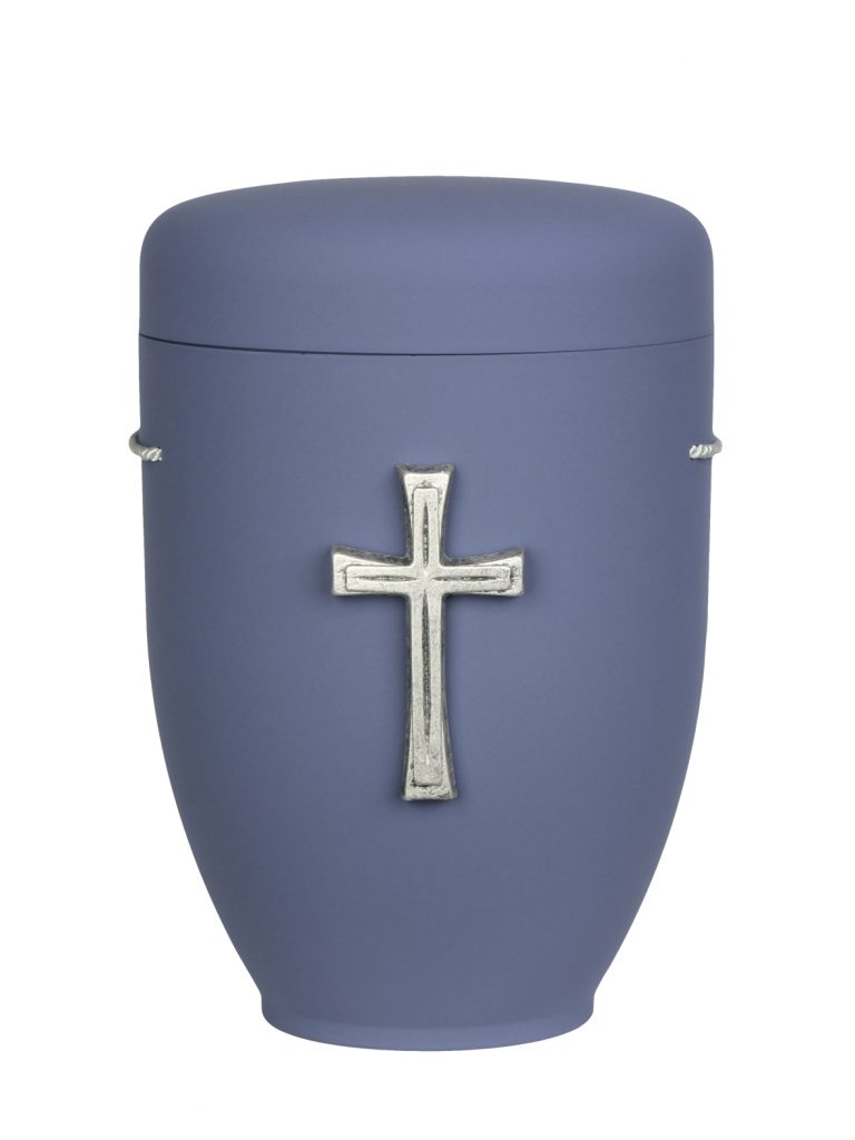 Naturfaserurne, matt lavendel, ohne Rand mit aufgesetztem Emblem „Motiv D04“ in Silber
