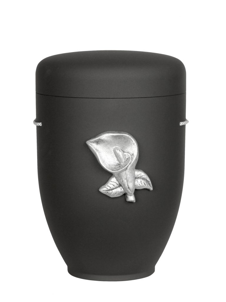 Naturfaserurne, matt granit, ohne Rand mit aufgesetztem Emblem „Motiv D08“ in Silber